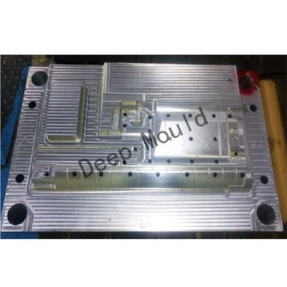 نموذج Alumium القالب